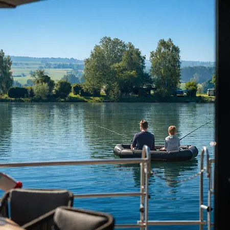Hébergement de vacances Floatinghouse Goldener Anker - Lp10 *